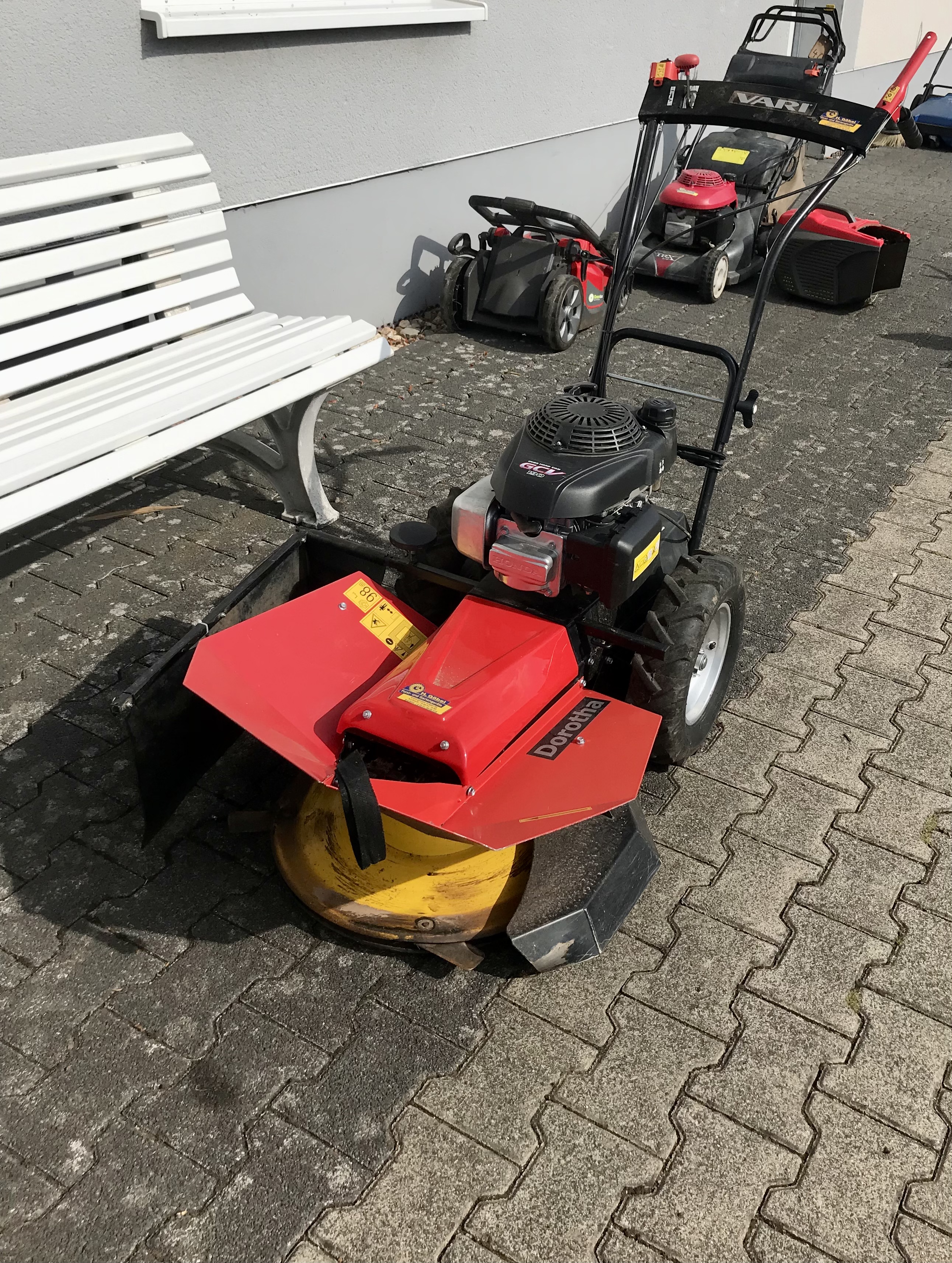 Hochgras-Mäher Hochgras-Mäher