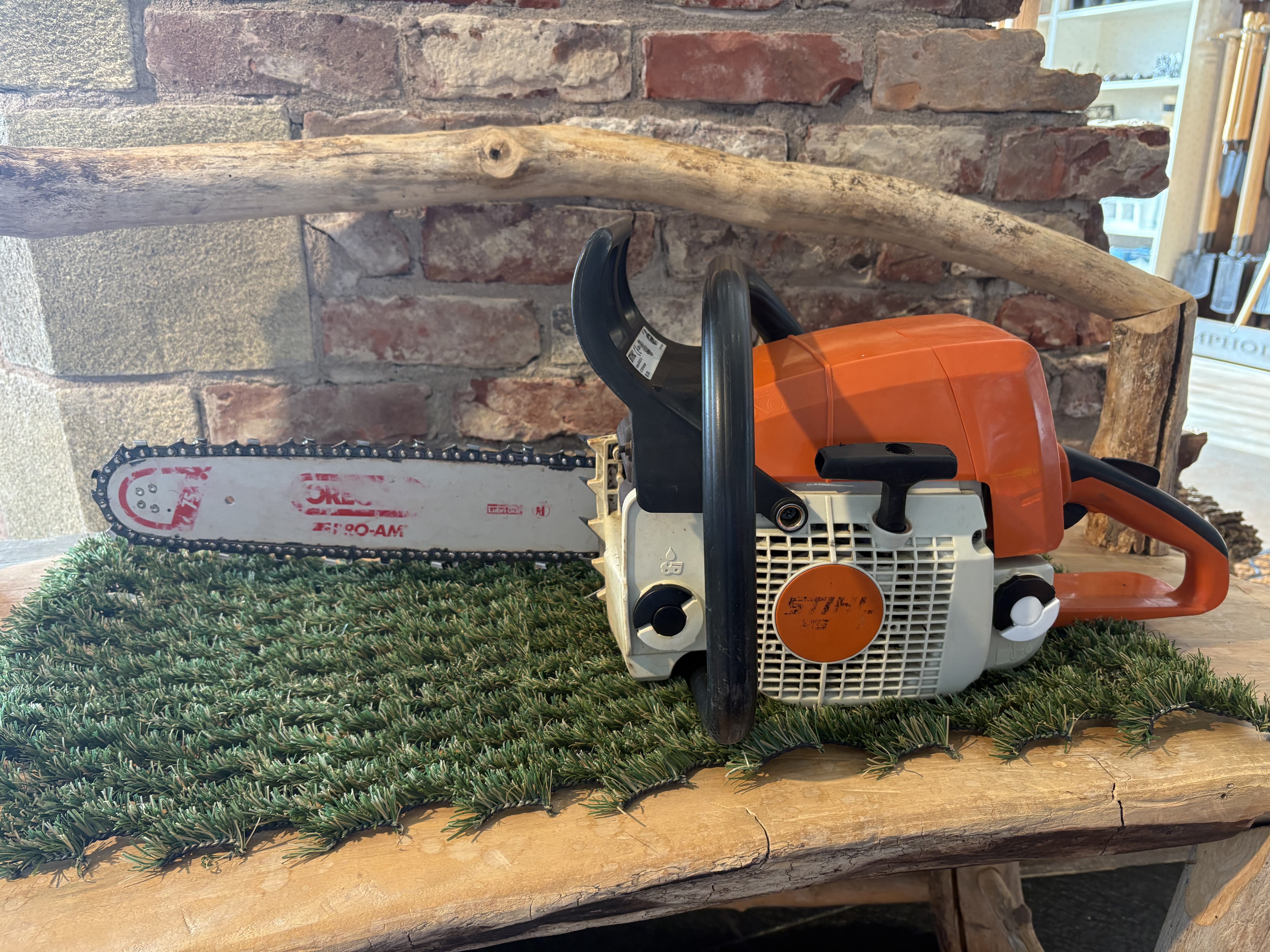 Stihl Kettensäge MS390